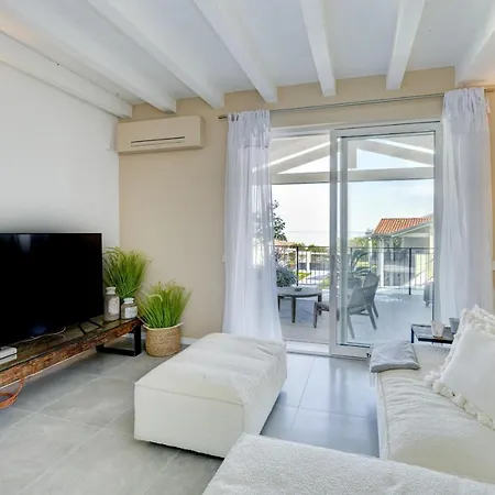Kava2 By Garda Apartment *